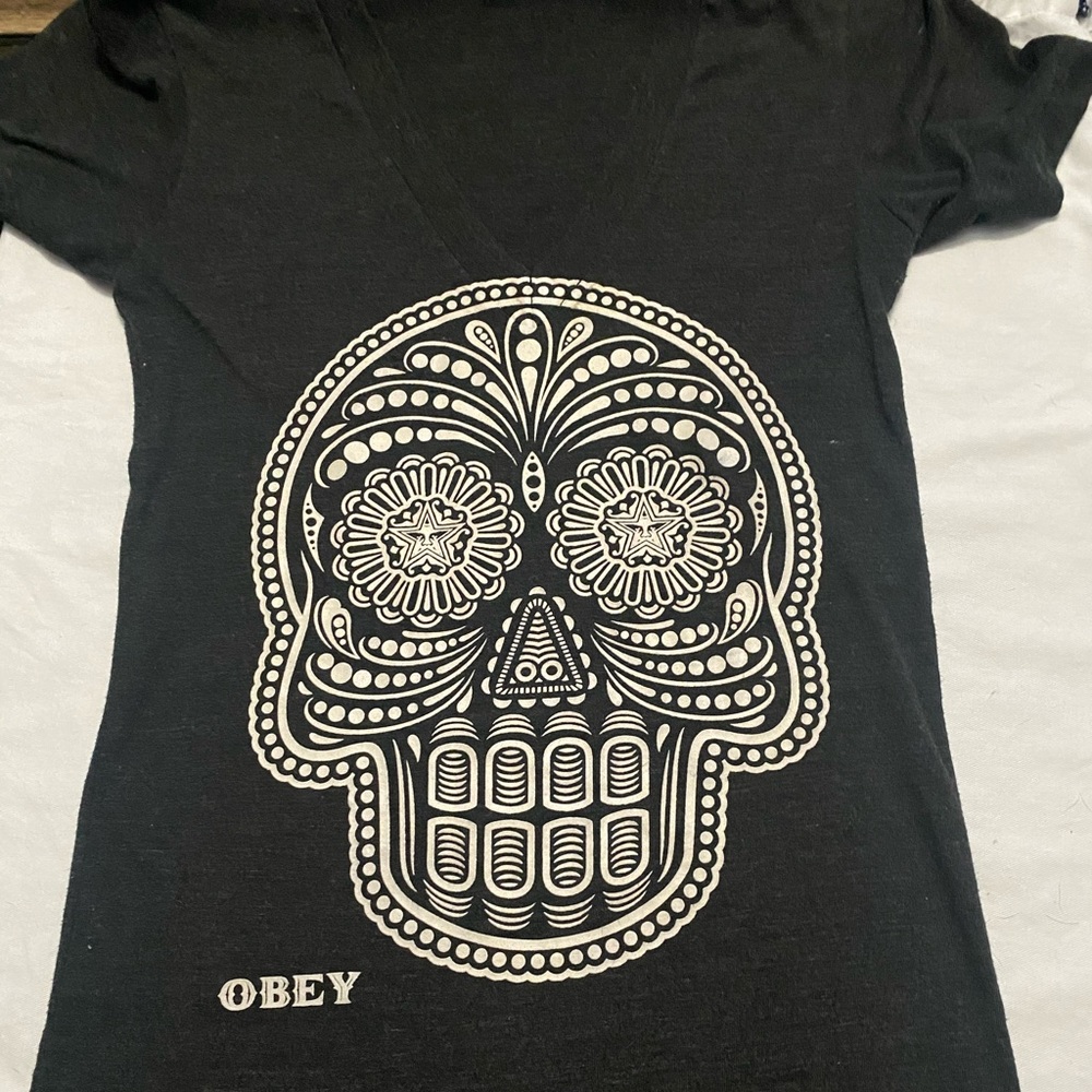 Gray OBEY V-neck